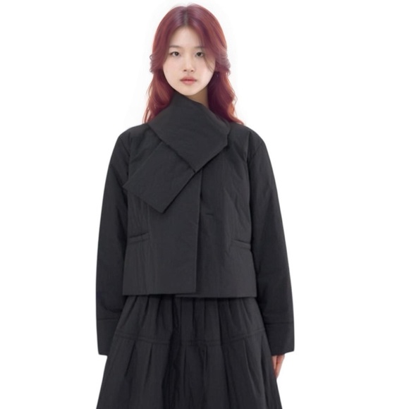 Eunoia Women’s Black Free Size Button Padding Jacket NWOT - Picture 1 of 12